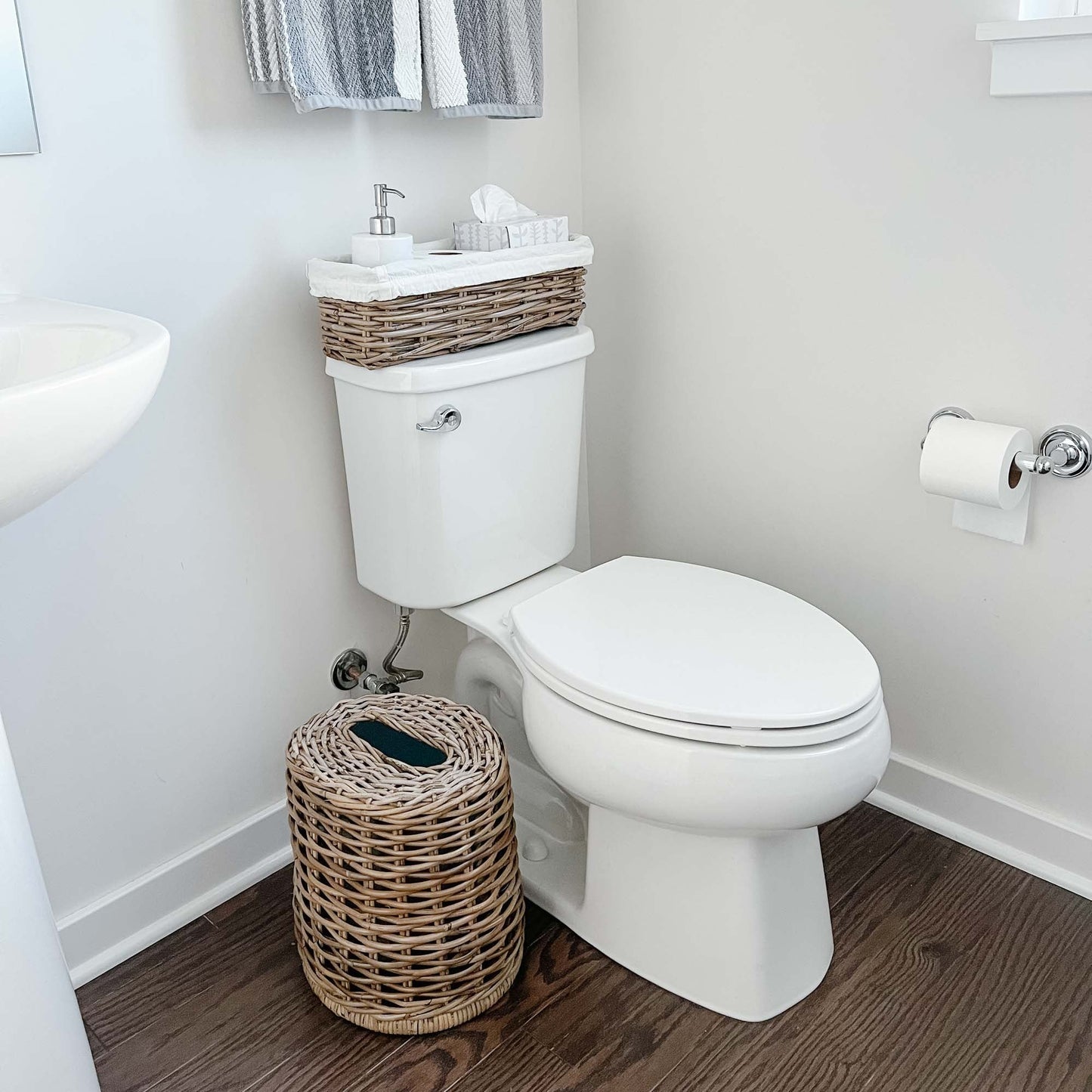 Drop-in Oval Kubu Wicker Waste Basket