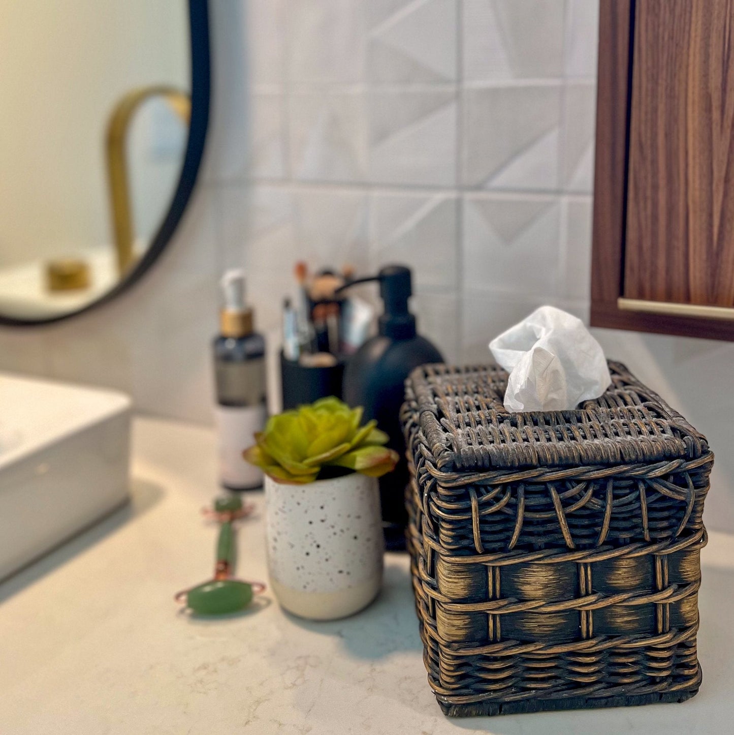 Boutique Wicker Tissue Box Cover